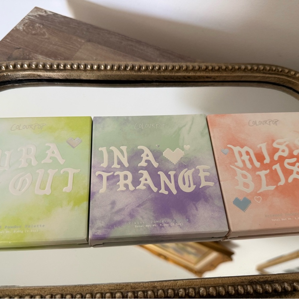 ColourPop “cloud dye” series palettes